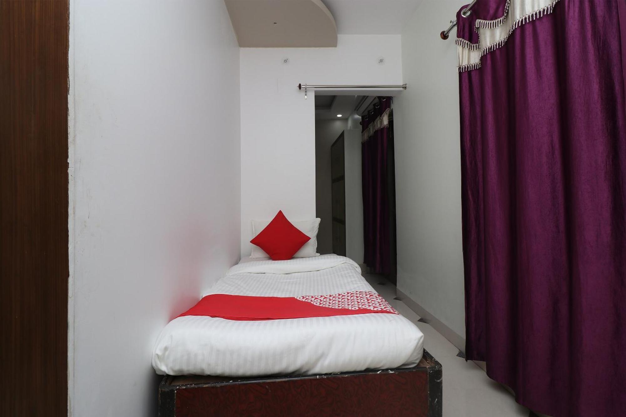 Hotel O Swastik Resort Colonelganj Zewnętrze zdjęcie