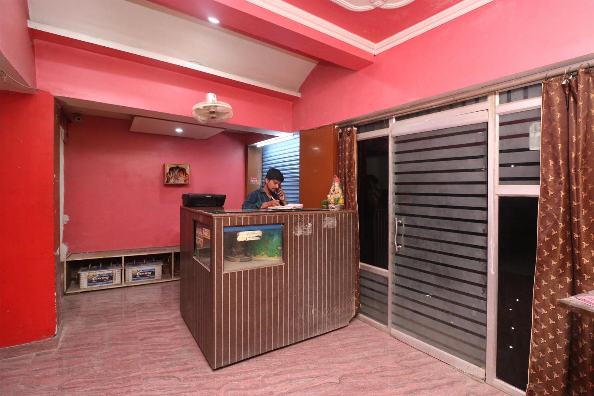 Hotel O Swastik Resort Colonelganj Zewnętrze zdjęcie
