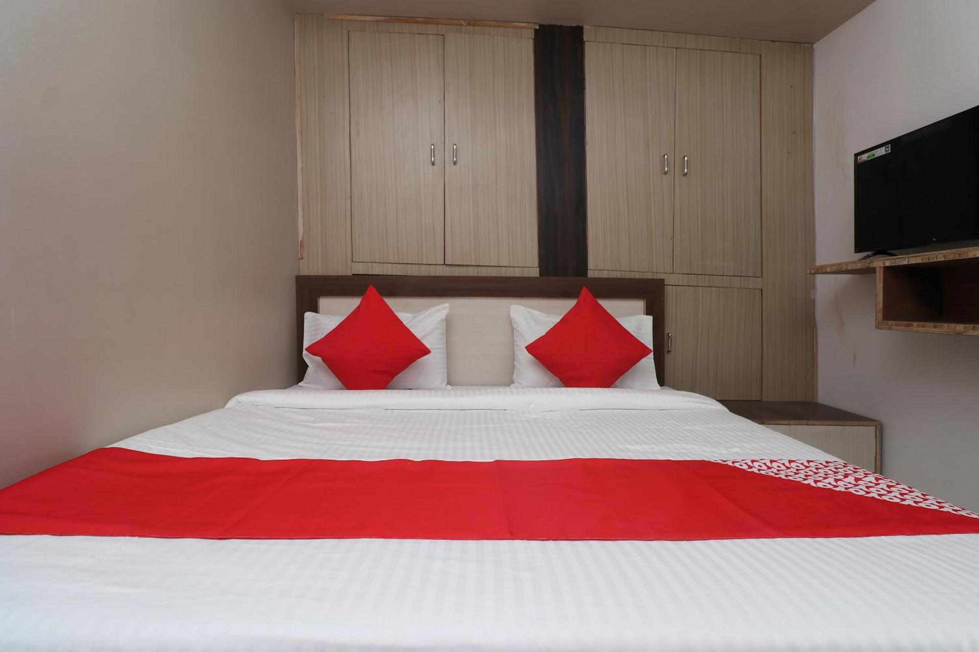 Hotel O Swastik Resort Colonelganj Zewnętrze zdjęcie