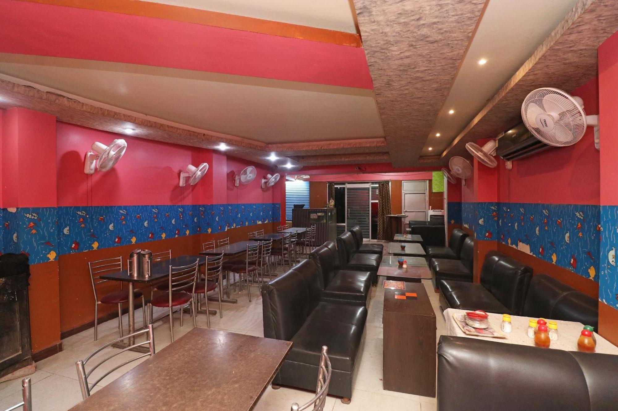 Hotel O Swastik Resort Colonelganj Zewnętrze zdjęcie